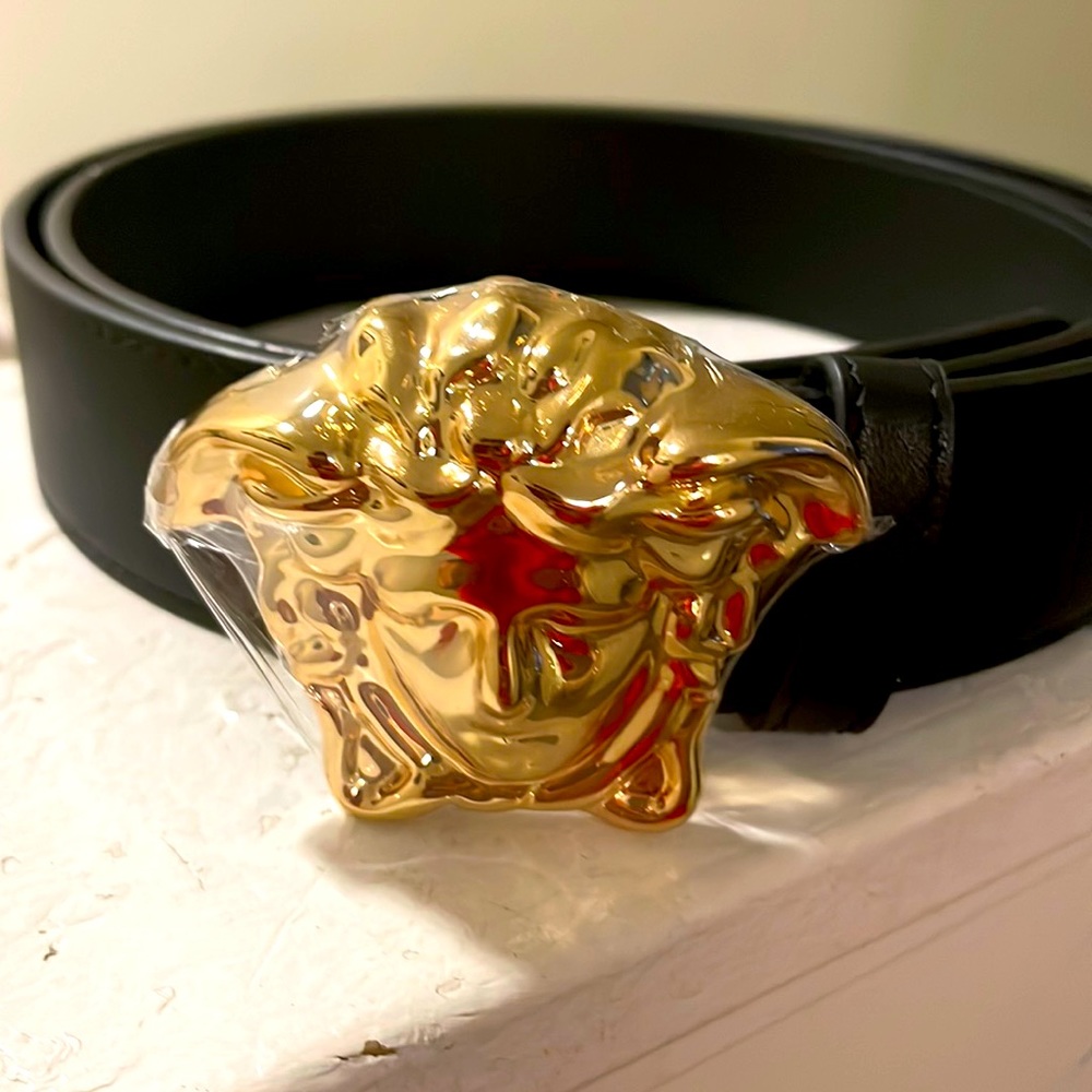 Mens Versace belt New !